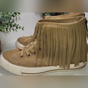Converse Chuck Taylor Leather Fringe Sand Dune High Top Sneakers 6 Tan Brown